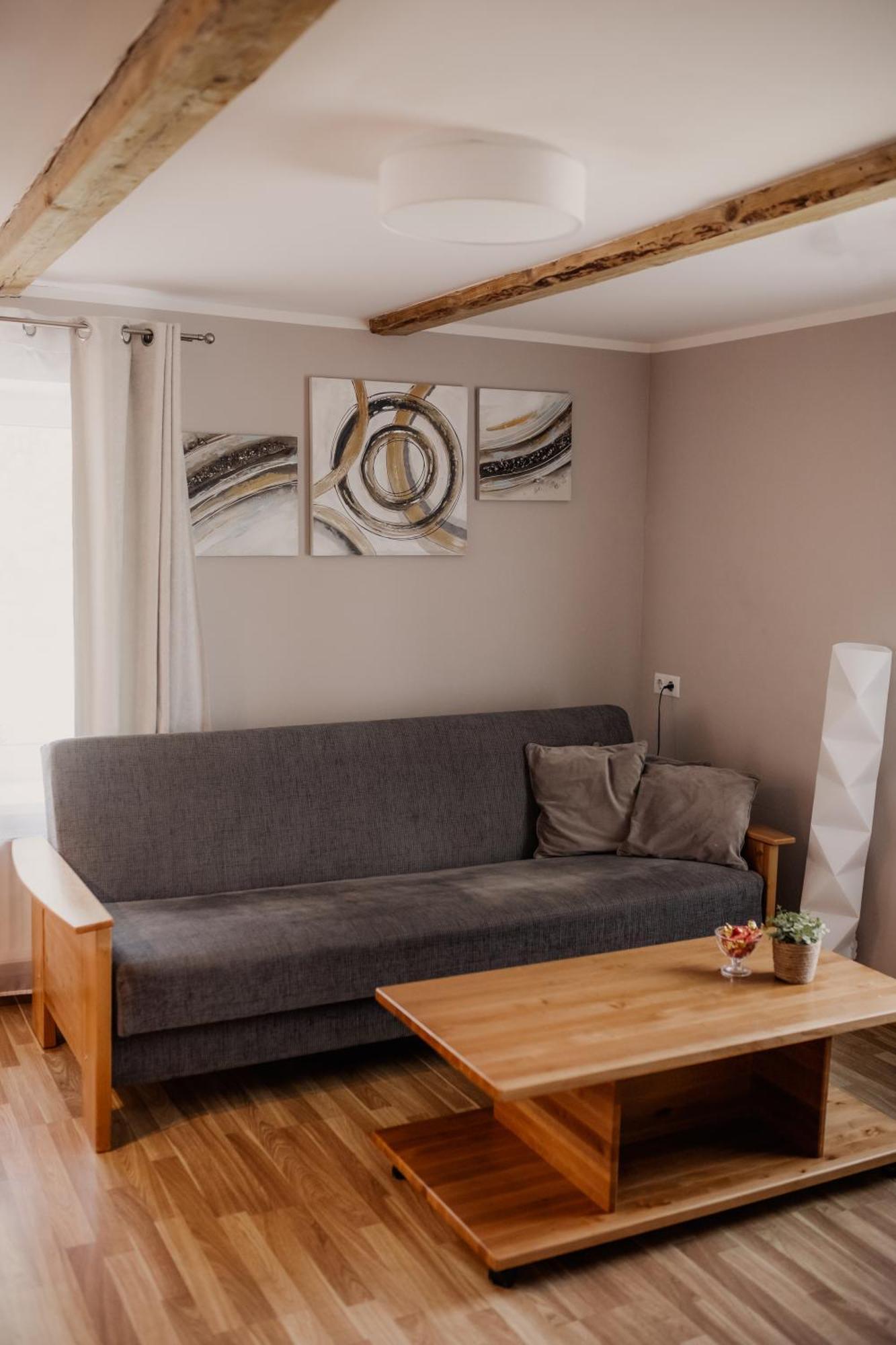 Saules Iela 2A Aparthotel Saldus Δωμάτιο φωτογραφία