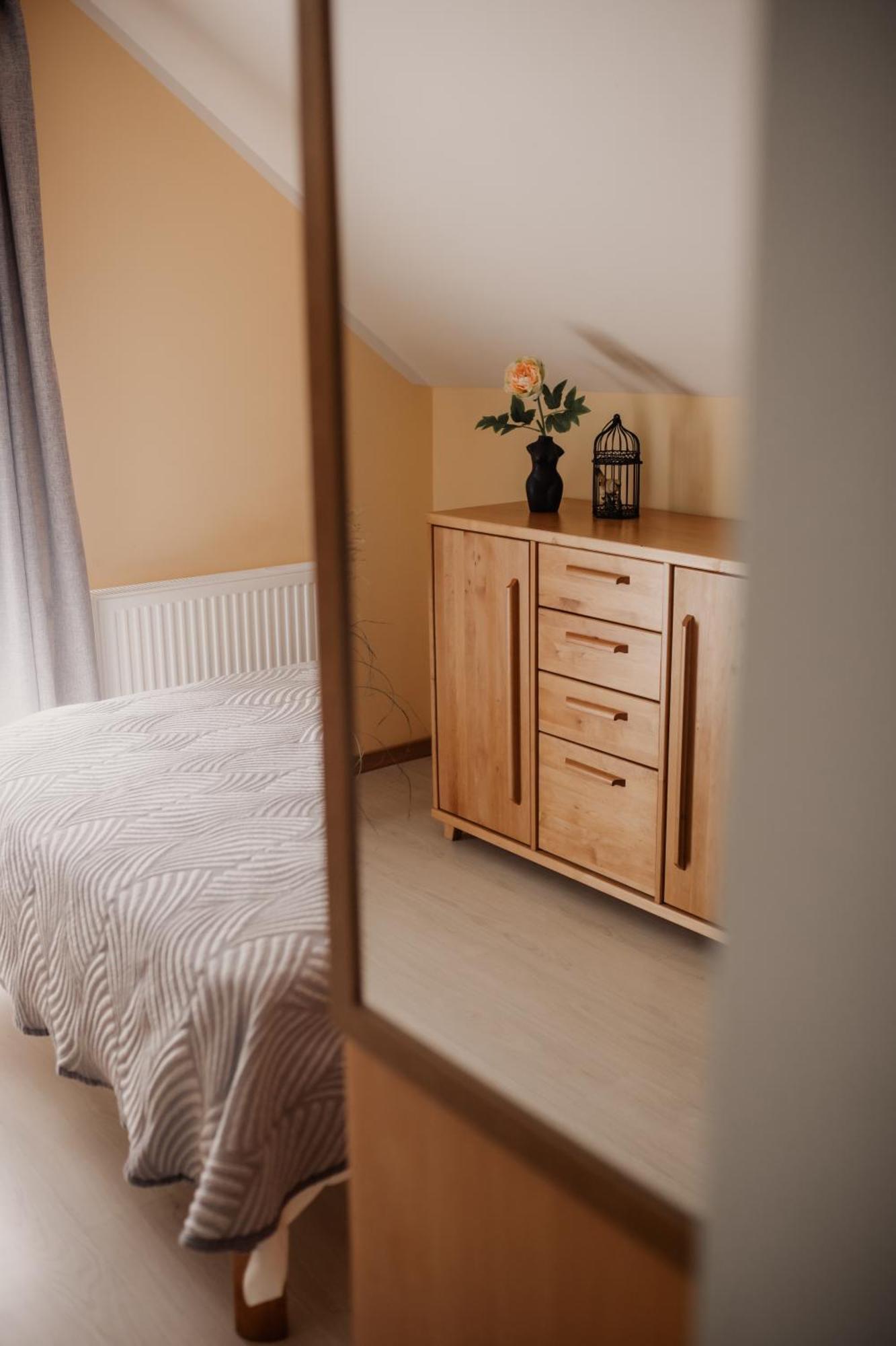 Saules Iela 2A Aparthotel Saldus Δωμάτιο φωτογραφία