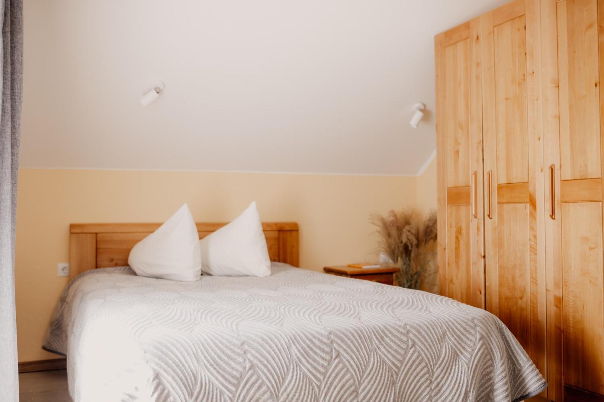 Saules Iela 2A Aparthotel Saldus Δωμάτιο φωτογραφία