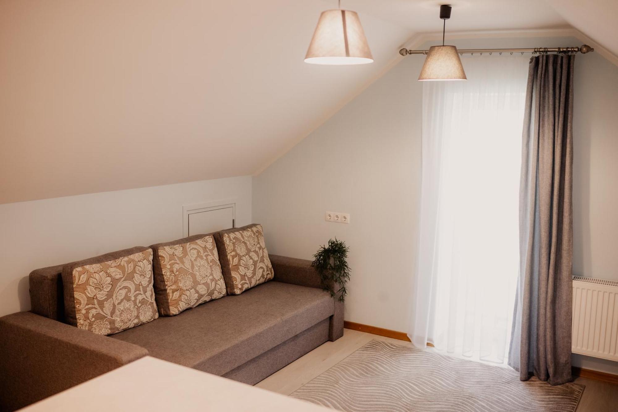 Saules Iela 2A Aparthotel Saldus Δωμάτιο φωτογραφία